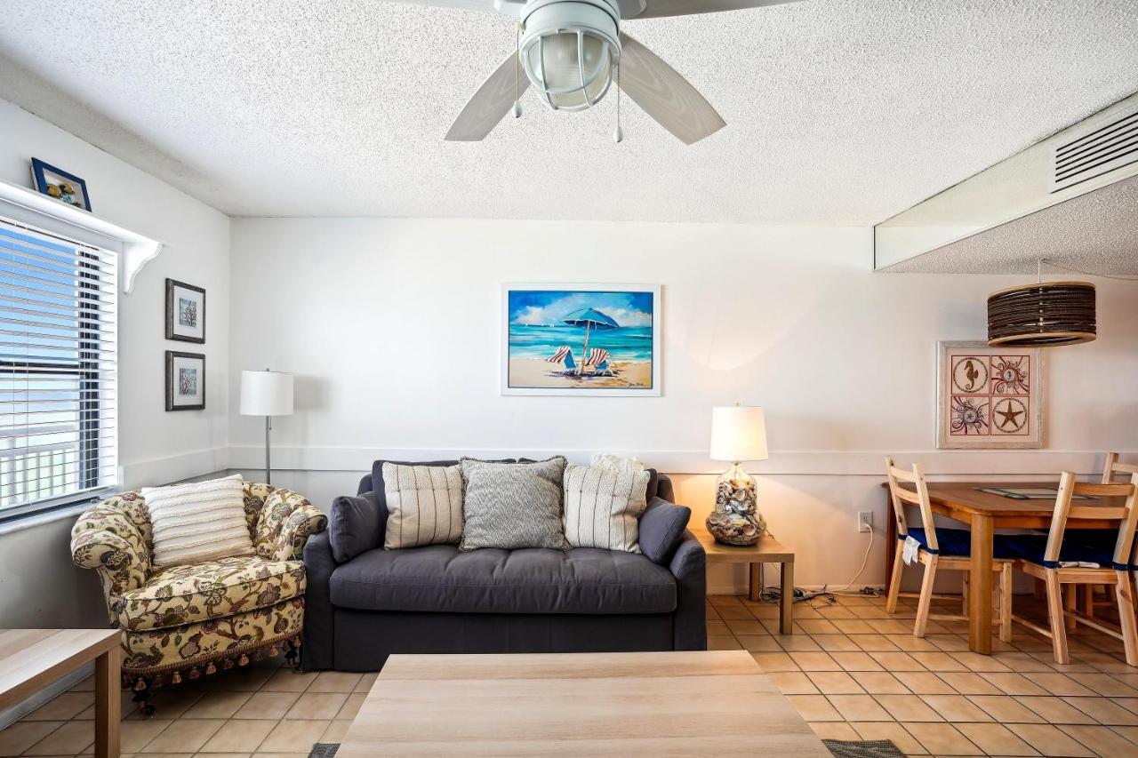 Sunset Chateau 409 St. Pete Beach Extérieur photo
