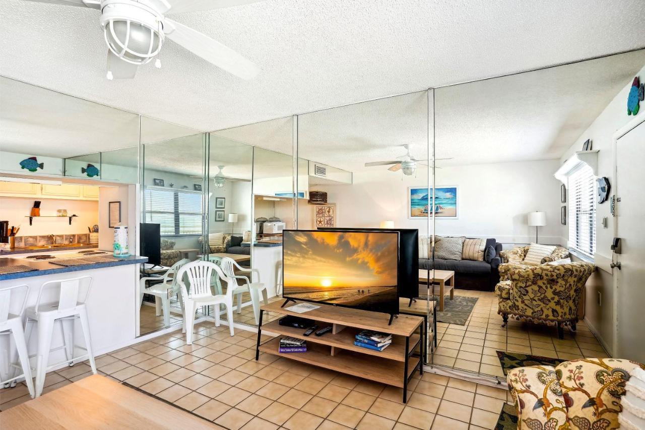 Sunset Chateau 409 St. Pete Beach Extérieur photo