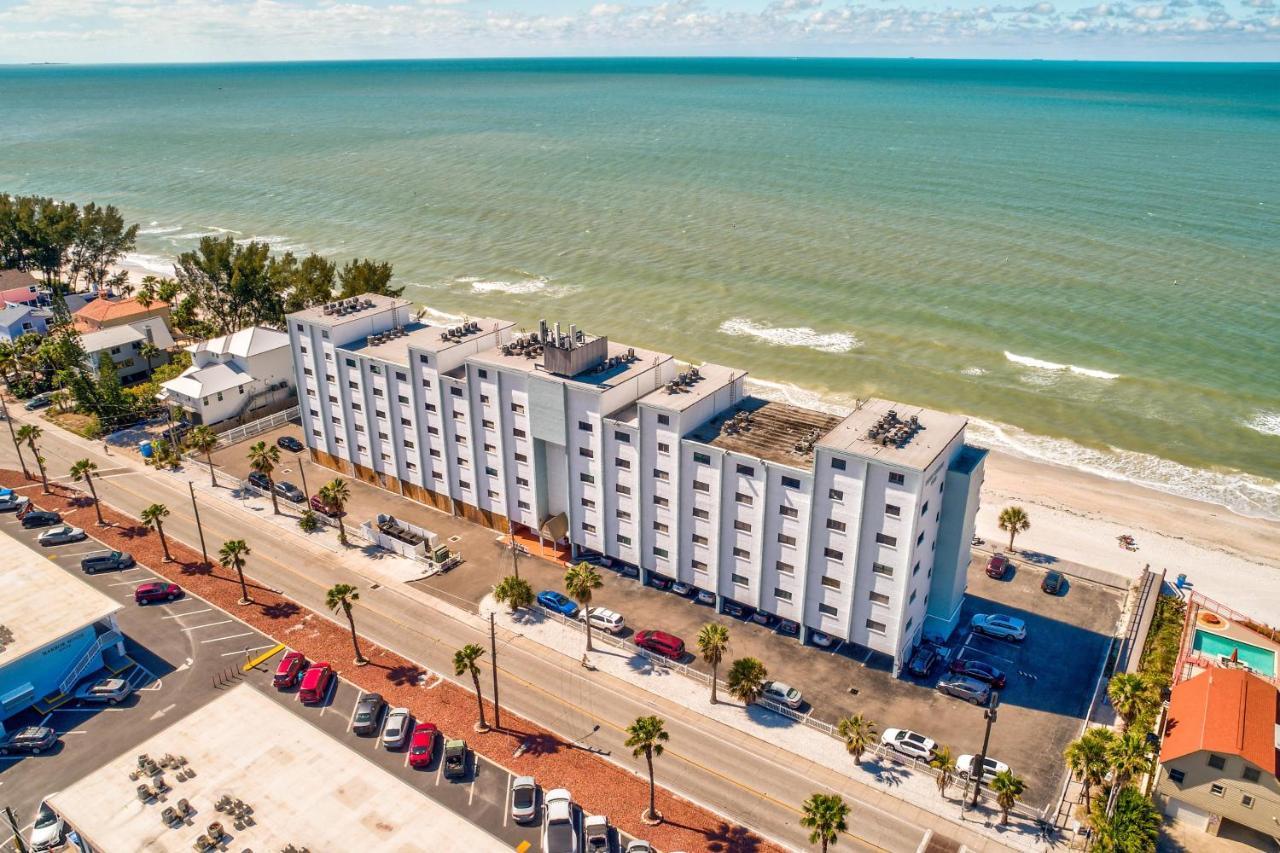 Sunset Chateau 409 St. Pete Beach Extérieur photo
