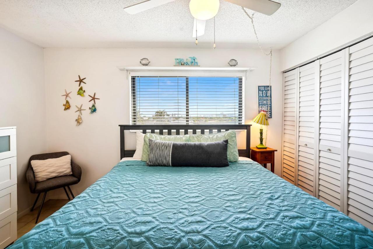 Sunset Chateau 409 St. Pete Beach Extérieur photo